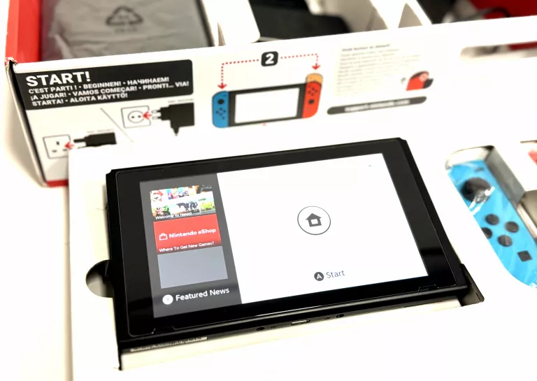 KONSOLA NINTENDO SWITCH V2 NEON RED BLUE NSW