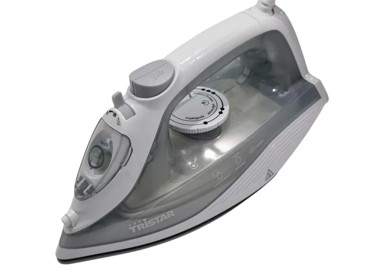 ŻELAZKO PAROWE TRISTAR PD8939G