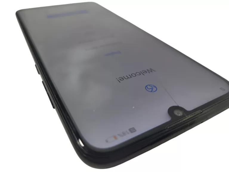 TELEFON HUAWEI P SMART 2019 869053043033553 PĘKNIĘTY