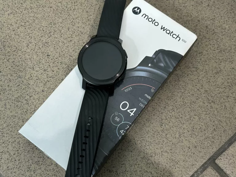 SMARTWATCH MOTO WATCH 100 KOMPLET
