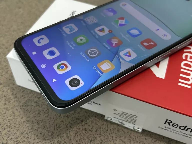 TELEFON XIIAOMI REDMI 13 8/256GB KARTON /PLAY