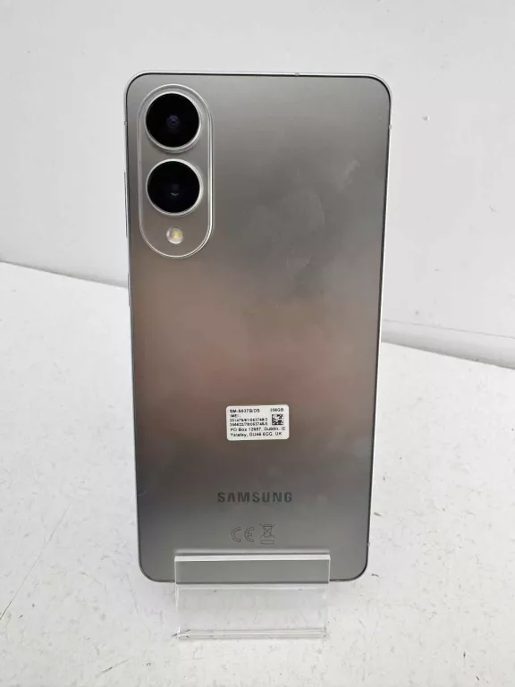 TELEFON SAMSUNG GALAXY S25 EDGE KOMPLET OPIS!!!