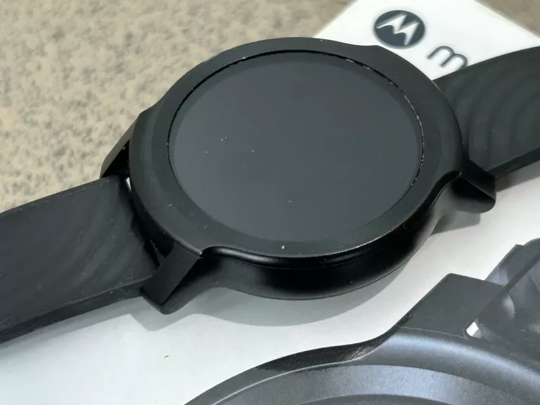 SMARTWATCH MOTO WATCH 100 KOMPLET