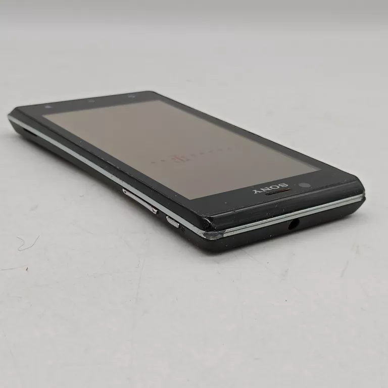 TELEFON SONY XPERIA J ST26I
