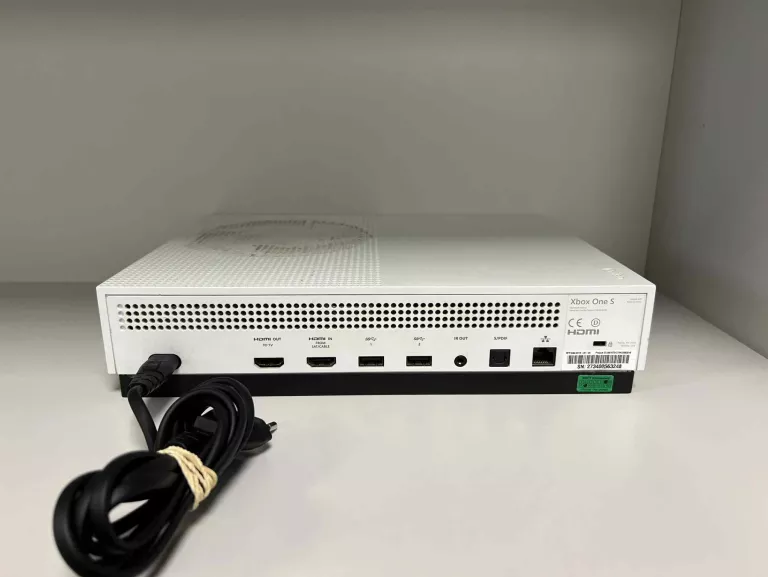 konsola-xbox-one-s-500gb-model-1681-gry-w-zestawie-205998-225574