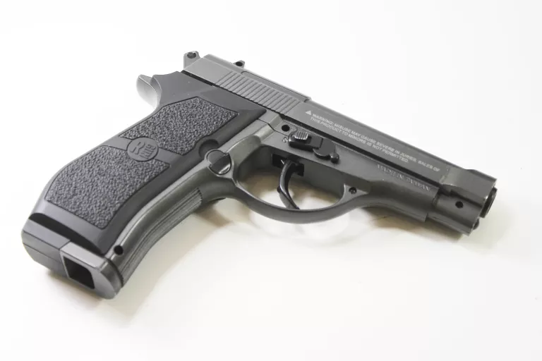 WIATRÓWKA CO2 PISTOLET 4,5 BB RAZORGUN MAVERICK 84