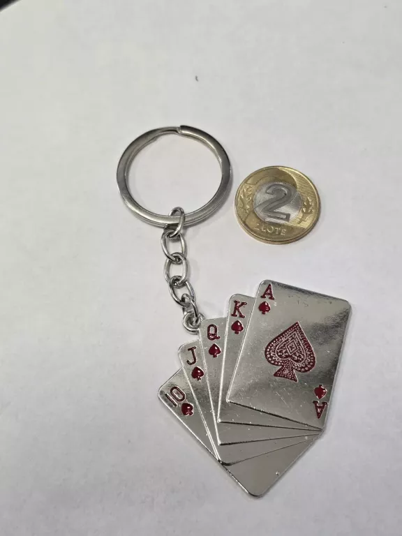 BRELOK DO KLUCZY POKER CZERWONY