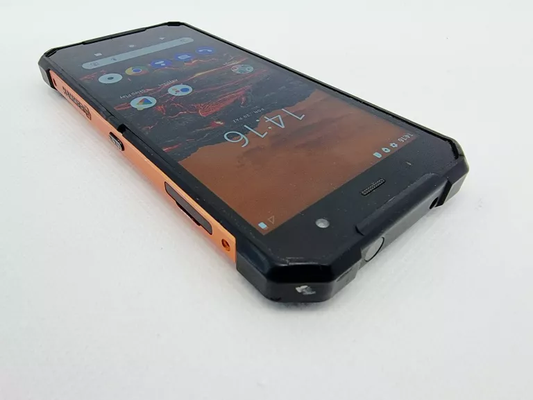 HAMMER EXPLORER 3 GB / 32 GB 4G