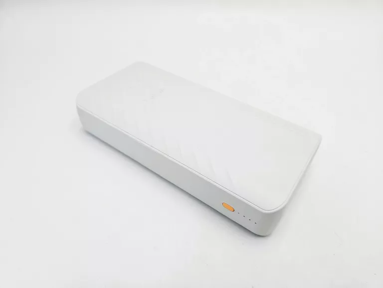 POWERBANK XTORM 20000 MAH SZARY 20W USB-C