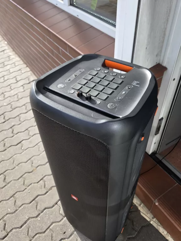 glosnik-przenosny-jbl-partybox-1000-czarny-1100-w-stan-11323-2