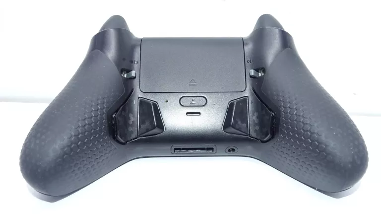 pad-xbox-scuf-instinct-pro-liczba-przyciskow-25