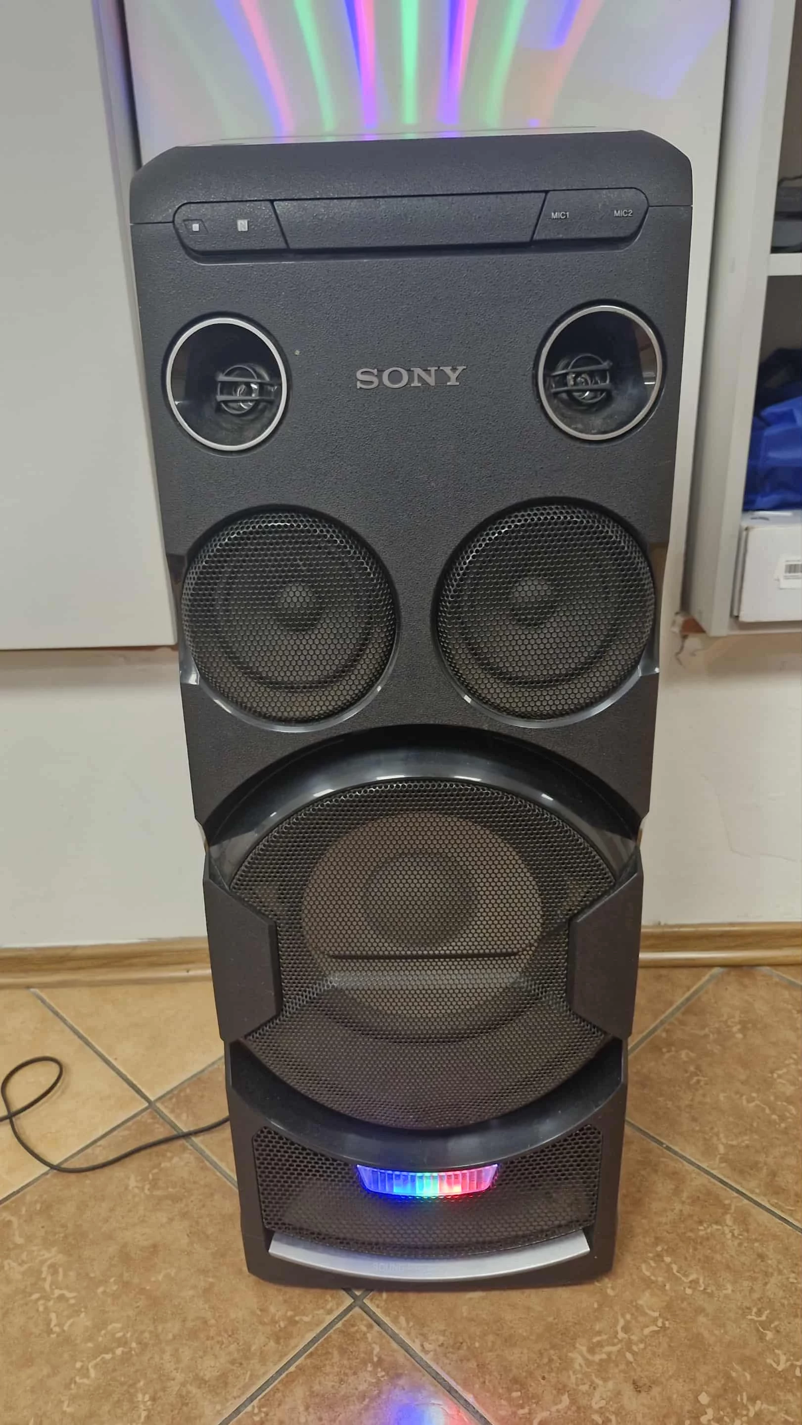 glosnik-sony-mhc-v77dw-przenosny-zestaw-audio-o-duzej-mocy-1440w-odtwarzanie-mp3-723-1