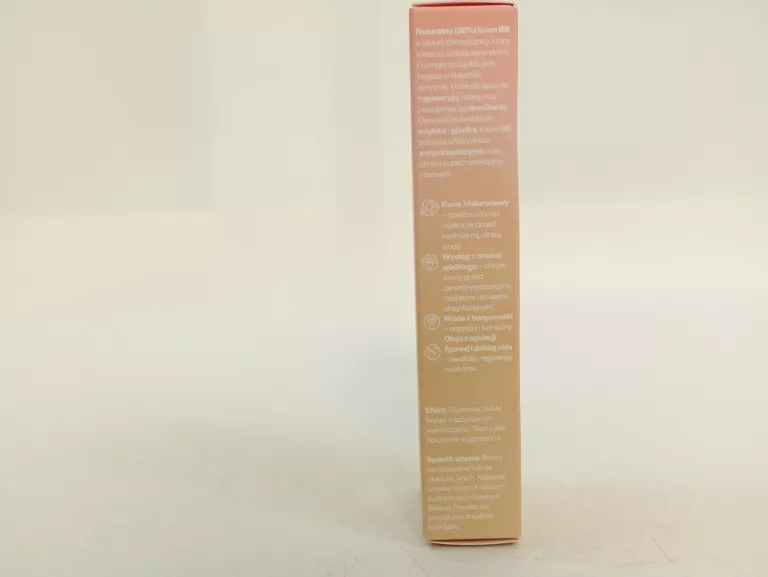 PAESE BB NATURALNY KREM KOLORYZUJĄCY Z KWASEM HIALURONOWYM 02N BEIGE 30 ML