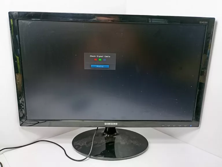 monitor-led-samsung-s24d300hl-236-1920-x-1080-px-tn-rodzaj-podswietlania-206418-227546