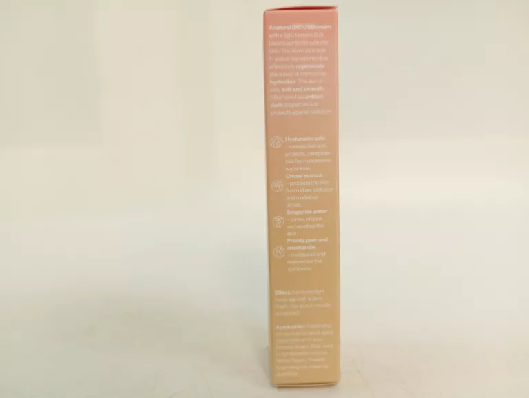 PAESE BB NATURALNY KREM KOLORYZUJĄCY Z KWASEM HIALURONOWYM 02N BEIGE 30 ML