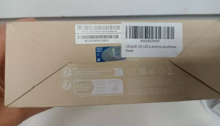 UBIQUITI PANEL ANTENNA ULTRA (UACC-UK-ULTRA-PANEL-ANTENNA)