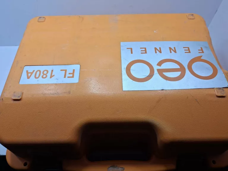 NIWELATOR LASEROWY GEO-FENNEL FL180A
