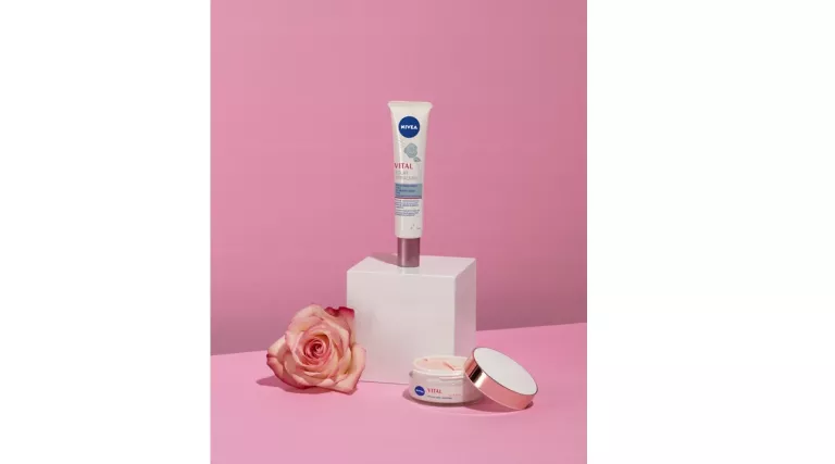 NIVEA VITAL PROMIENNA SKÓRA 3-W-1 SERUM PIĘKNA, 40 ML