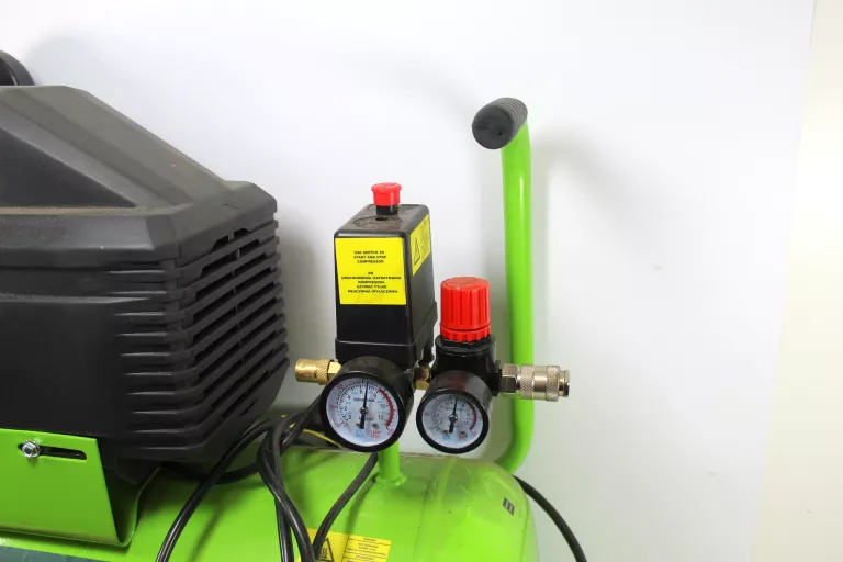 KOMPRESOR VERTO OLEJOWY 24L 73K002