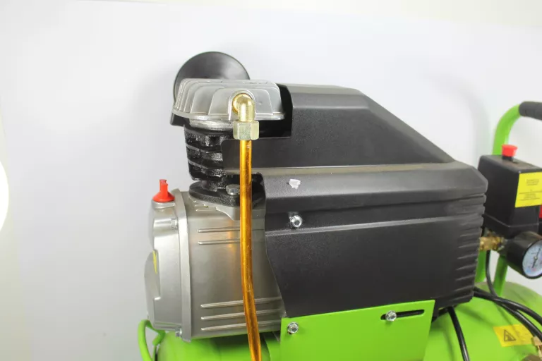 KOMPRESOR VERTO OLEJOWY 24L 73K002