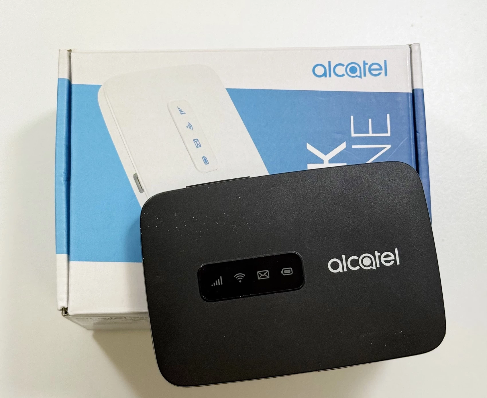 ROUTER MOBILNY ALCATEL MW40V 4G LTE | Routery mobilne | Loombard.pl