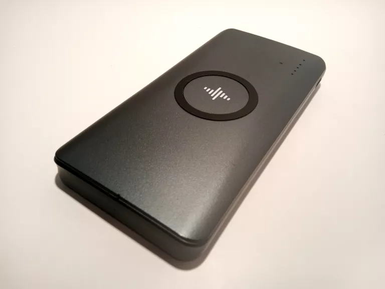 POWERBANK INDUKCYJNY GÖTZE & JENSEN GOLDEN LINE POWER DELIVERY PBW10000S