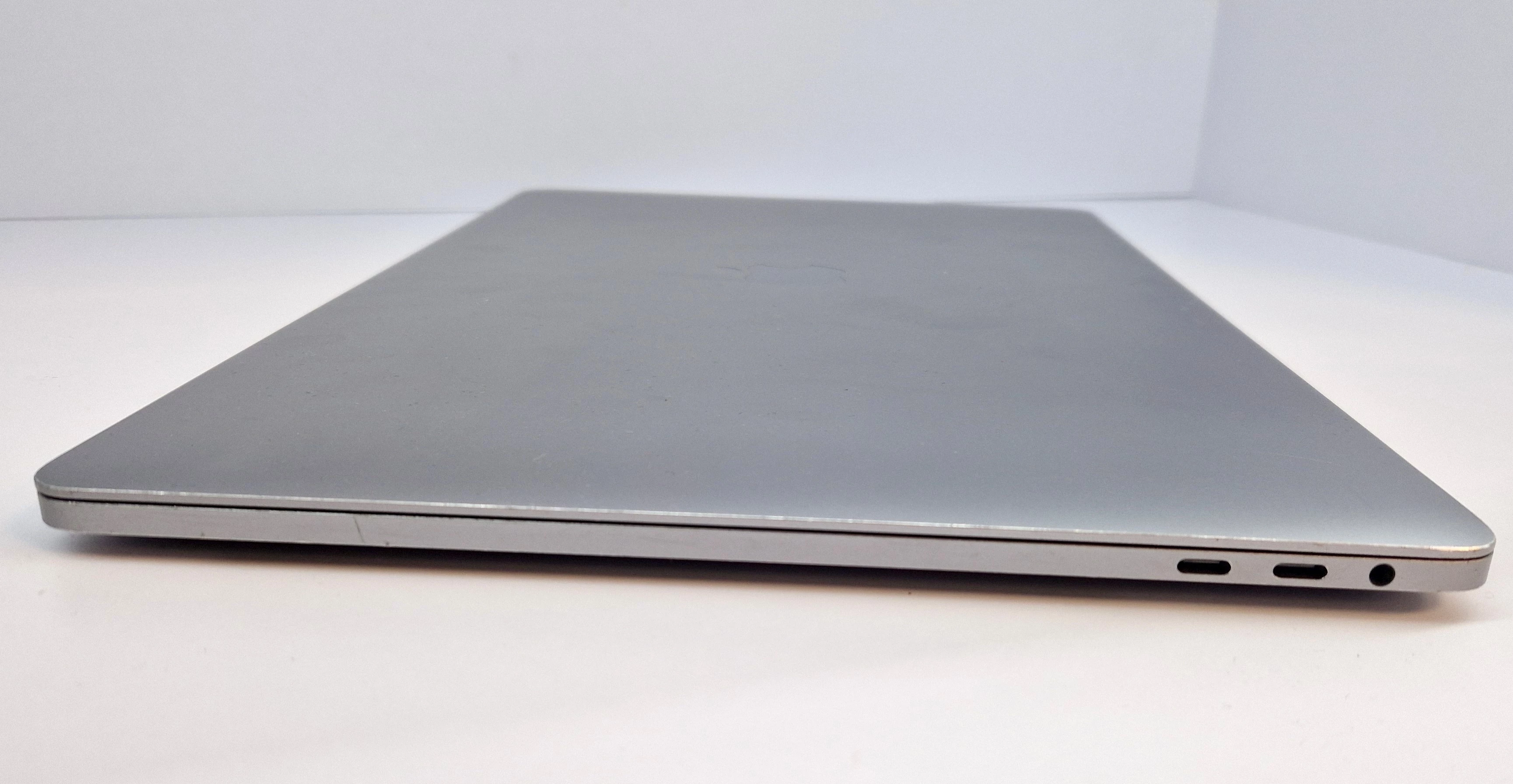 laptop-macbook-pro-15-2017-rozdzielczosc-px-4474-211489