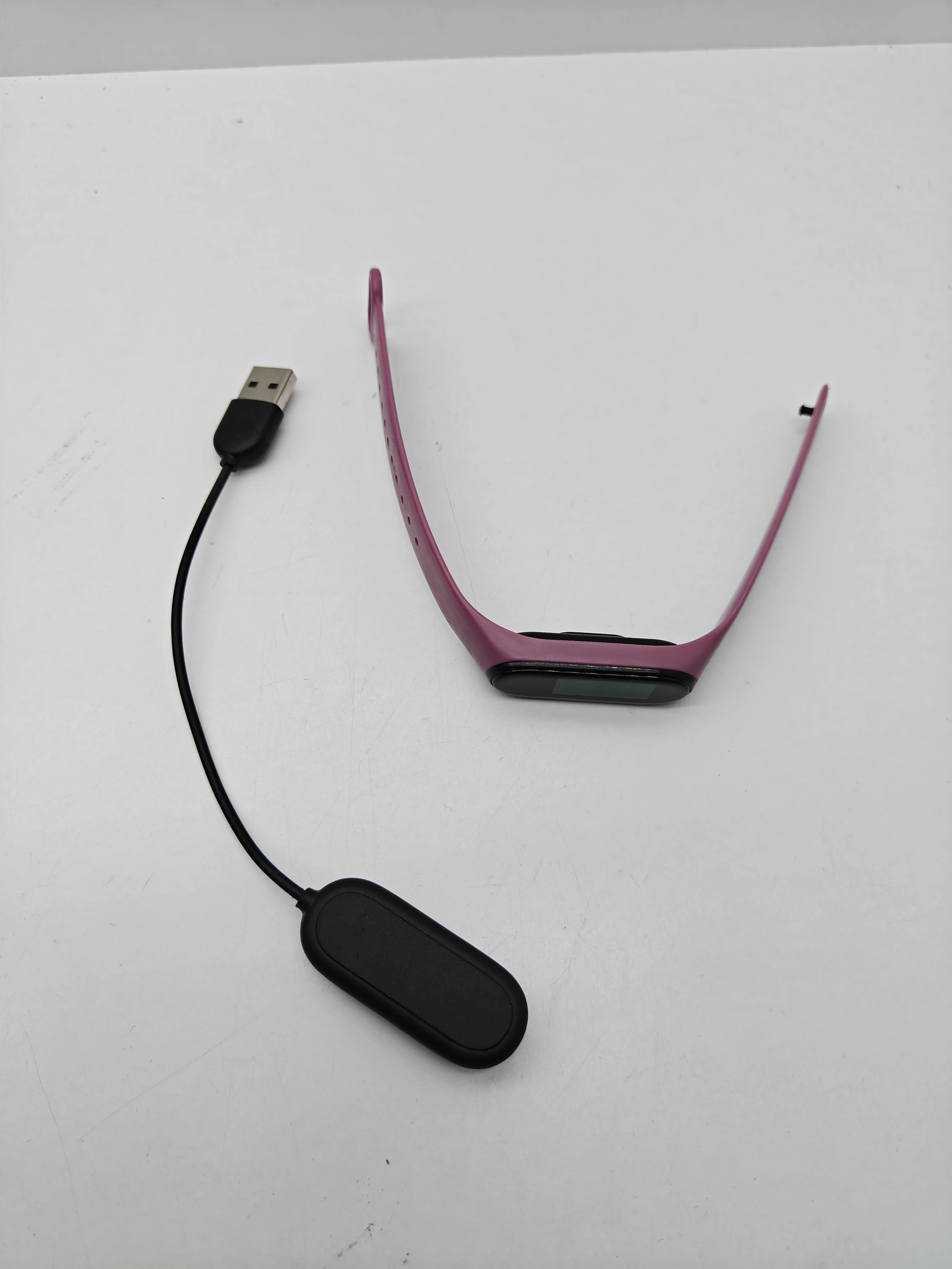 xiaomi-mi-band-4-stan-11323-2