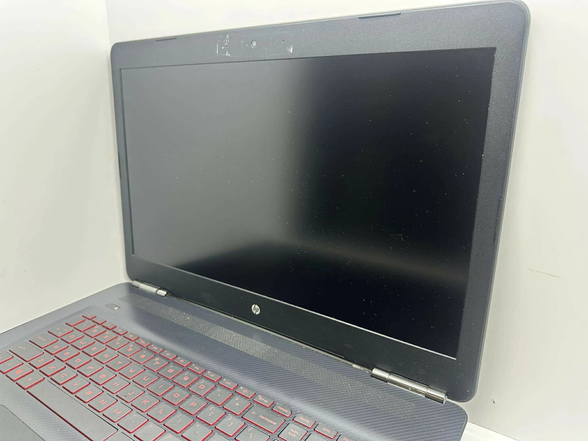 laptop-hp-omen-17-w211nw-i5-7300hq8g1t-kod-producenta-1jm98ea