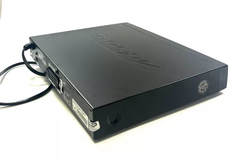 ODTWARZACZ DVD TAKARA KDV100B V2