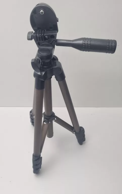 STATYW FOTOGRAFICZNY TREQ TRI -05