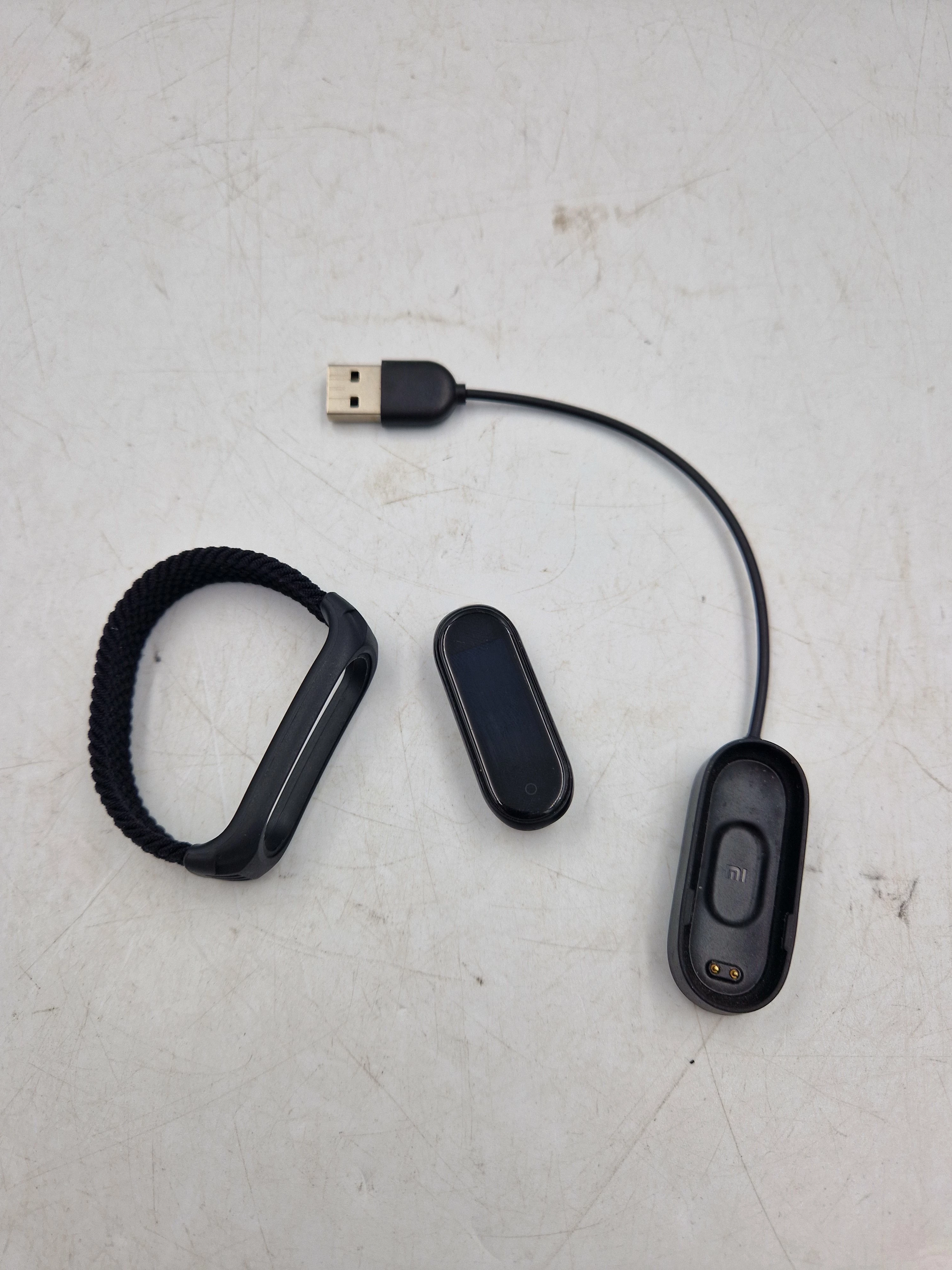 opaska-sportowa-xiaomi-mi-band-4-seminaryjska-2-kielce