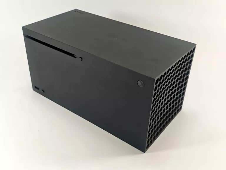 KONSOLA XBOX SERIES X CZARNA
