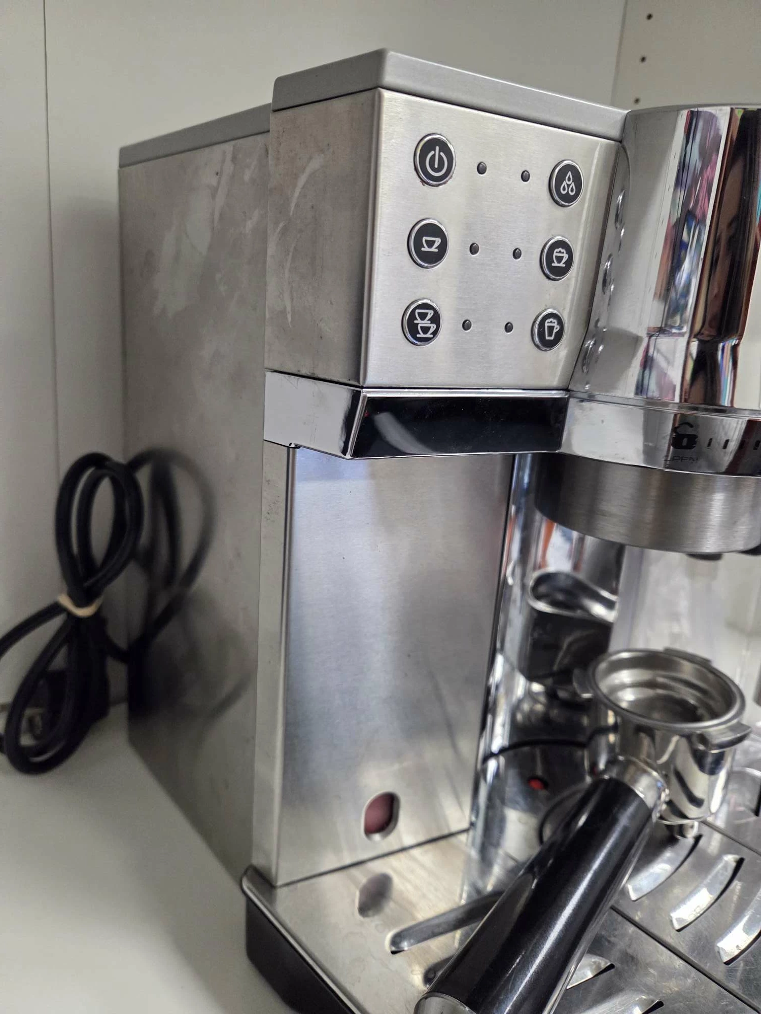 ekspres-delonghi-ec850-m-stan-11323-2