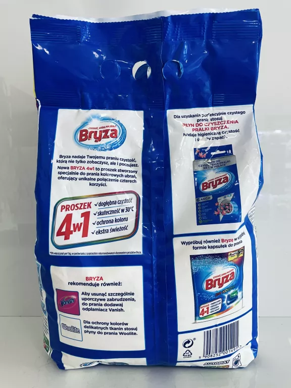 BRYZA 4W1 PROSZEK DO PRANIA KOLORU 4,55 KG 70 PRAŃ