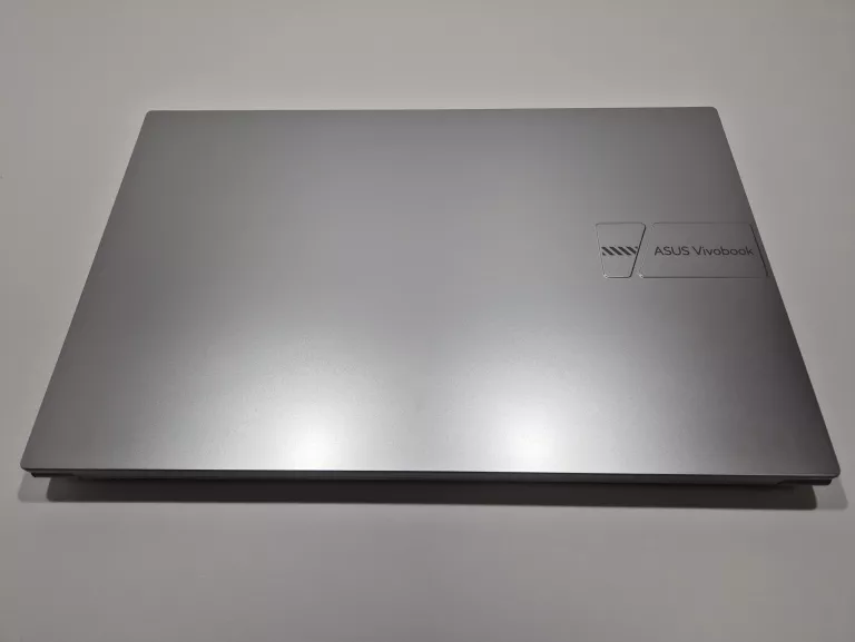 ASUS M1502Y AMD R5-7430U 16/512 WIN 11