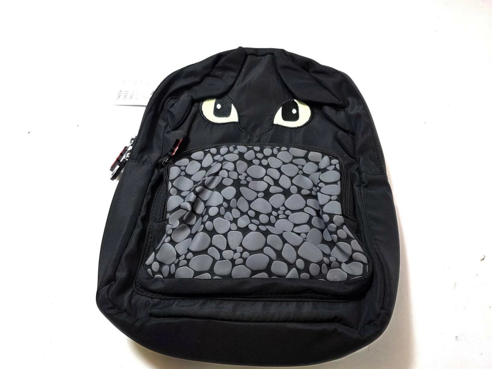 plecak-pikowany-dragons-szczerbatek-starowislna-16-krakow