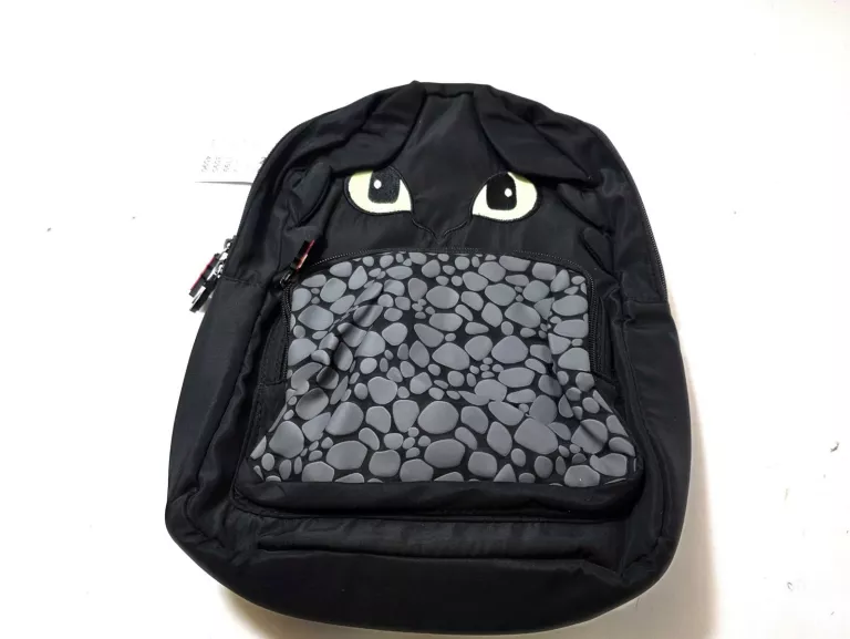 plecak-pikowany-dragons-szczerbatek-starowislna-16-krakow
