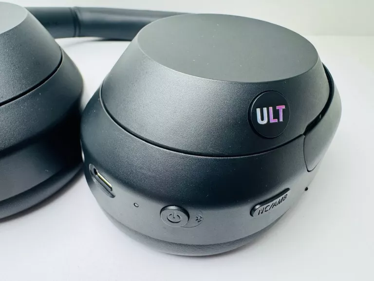 SŁUCHAWKI SONY ULT POWER SOUND WH-ULT900NB
