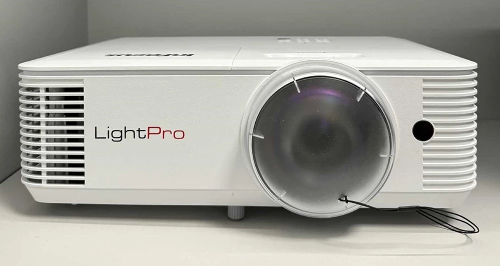 projektor-infocus-in0024st-jak-nowy-komplet-rozdzielczosc-podstawowa-px-204829-221781