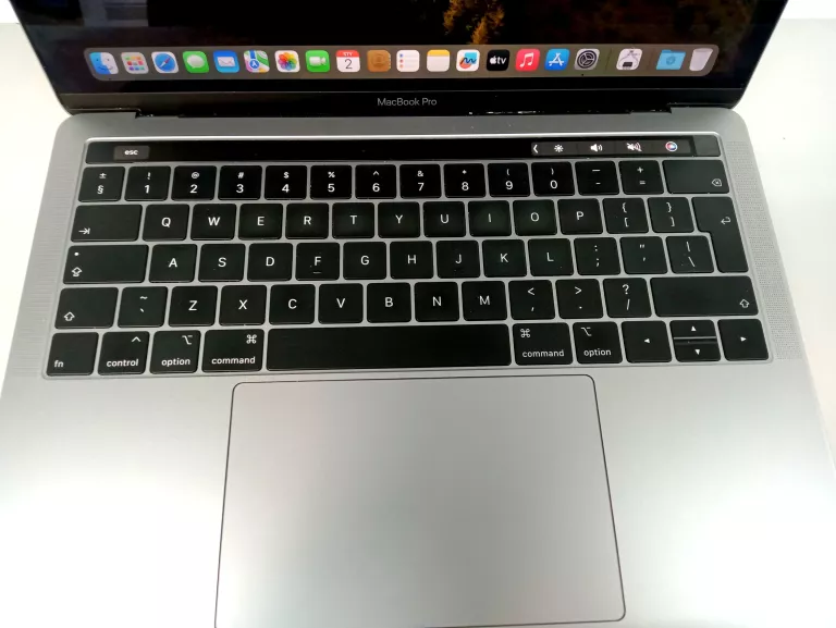 laptop-apple-macbook-pro-13-a2159-ean-gtin-0190199165717