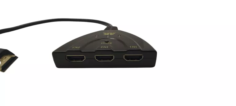 ROZDZIELACZ ROZGAŁĘŹNIK SWITCH HDMI 3X1 3 PORTY 4K
