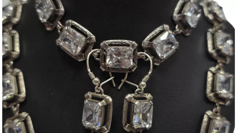 komplet-pieknej-srebrnej-bizuterii-vintage-pr925-rodzaj-2205-2