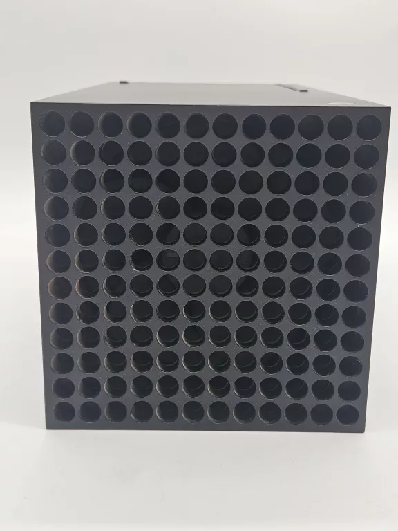 KONSOLA XBOX SERIES X 1TB PAD