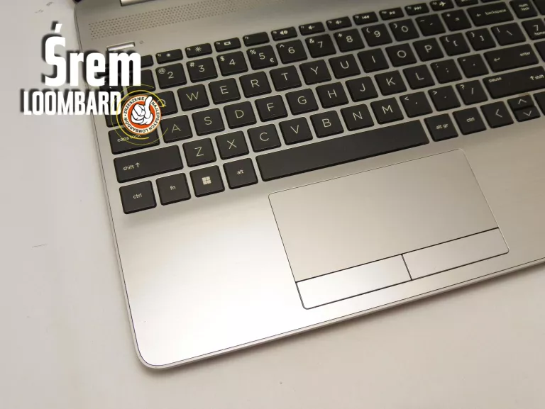 LAPTOP HP 250 G8, I5-1135G7, 8GB/256GB SSD, WIN 11, ŁADOWARKA, TORBA