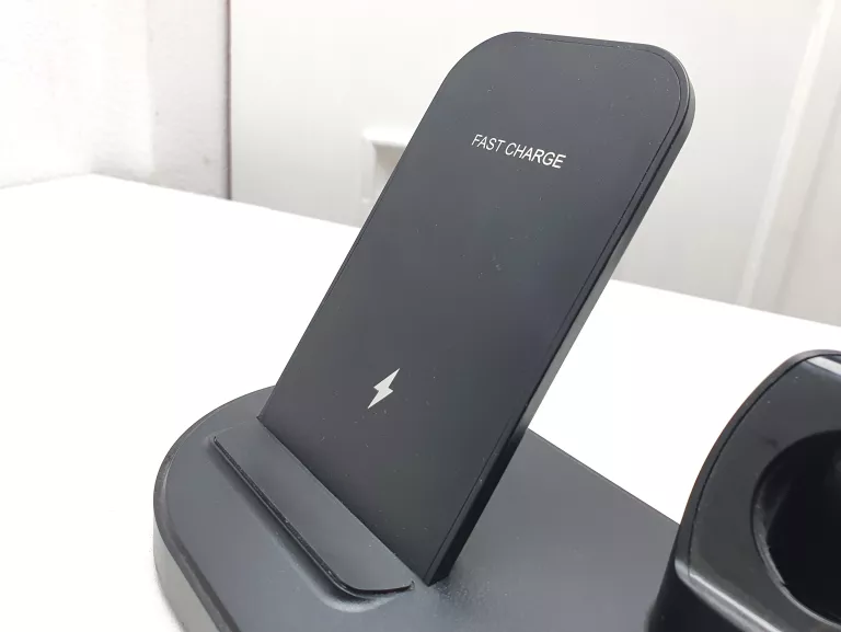 ŁADOWARKA INDUKCYJNA FAST CHARGER