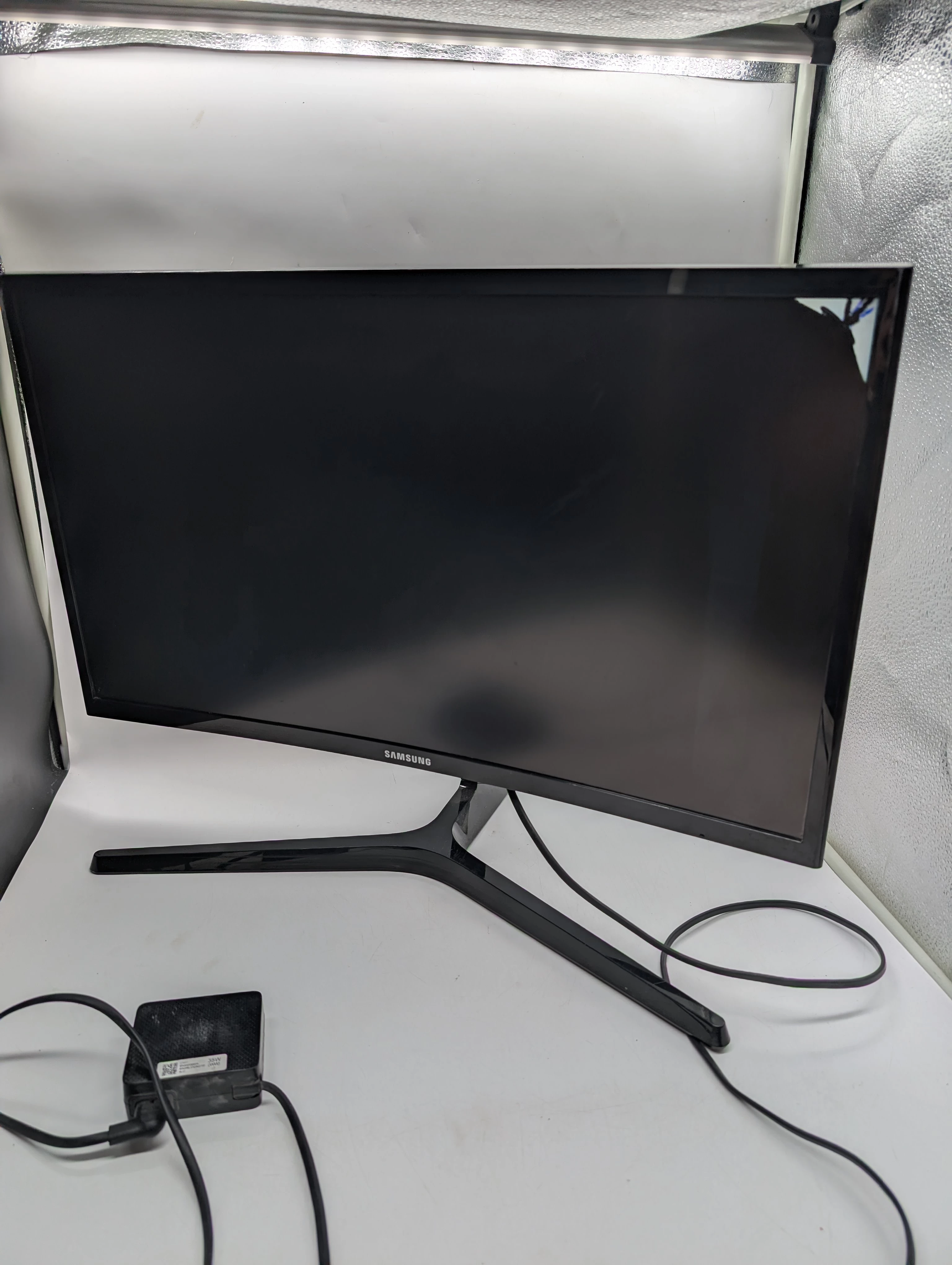 samsung-c24rg50fqux-full-hd-144hz-uszkodzona-matryca-ean-gtin-8801643617547
