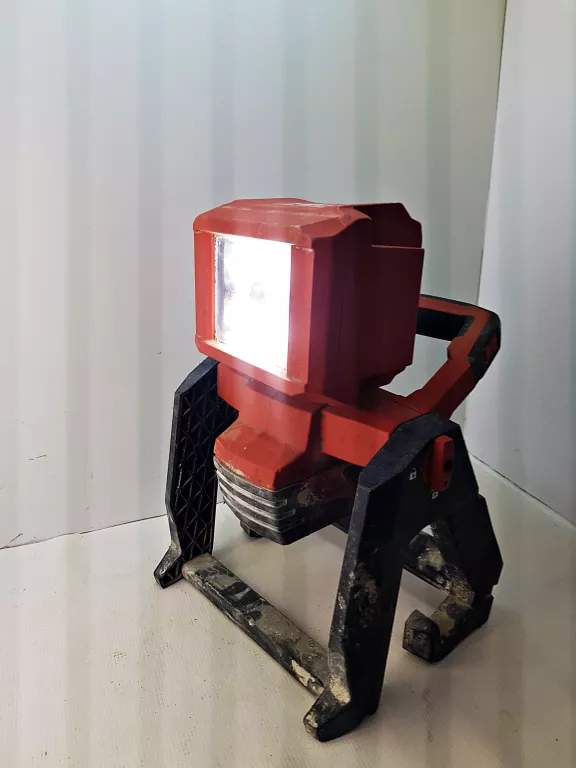 HALOGEN LAMPA HILTI SL 6-A22 + AKU 5.2