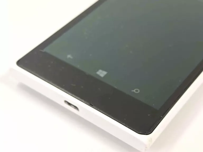 telefon-nokia-lumia-735-igla-kod-producenta-20