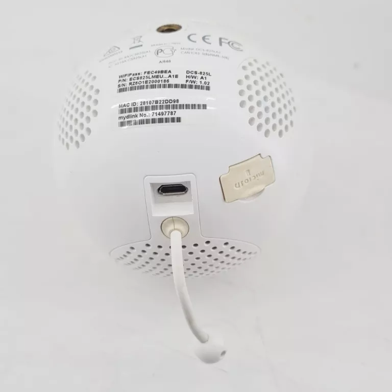 niania-elektroniczna-d-link-wi-fi-dcs-825l-pud-ean-gtin-790069397493